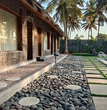 Destino's Gallery Image